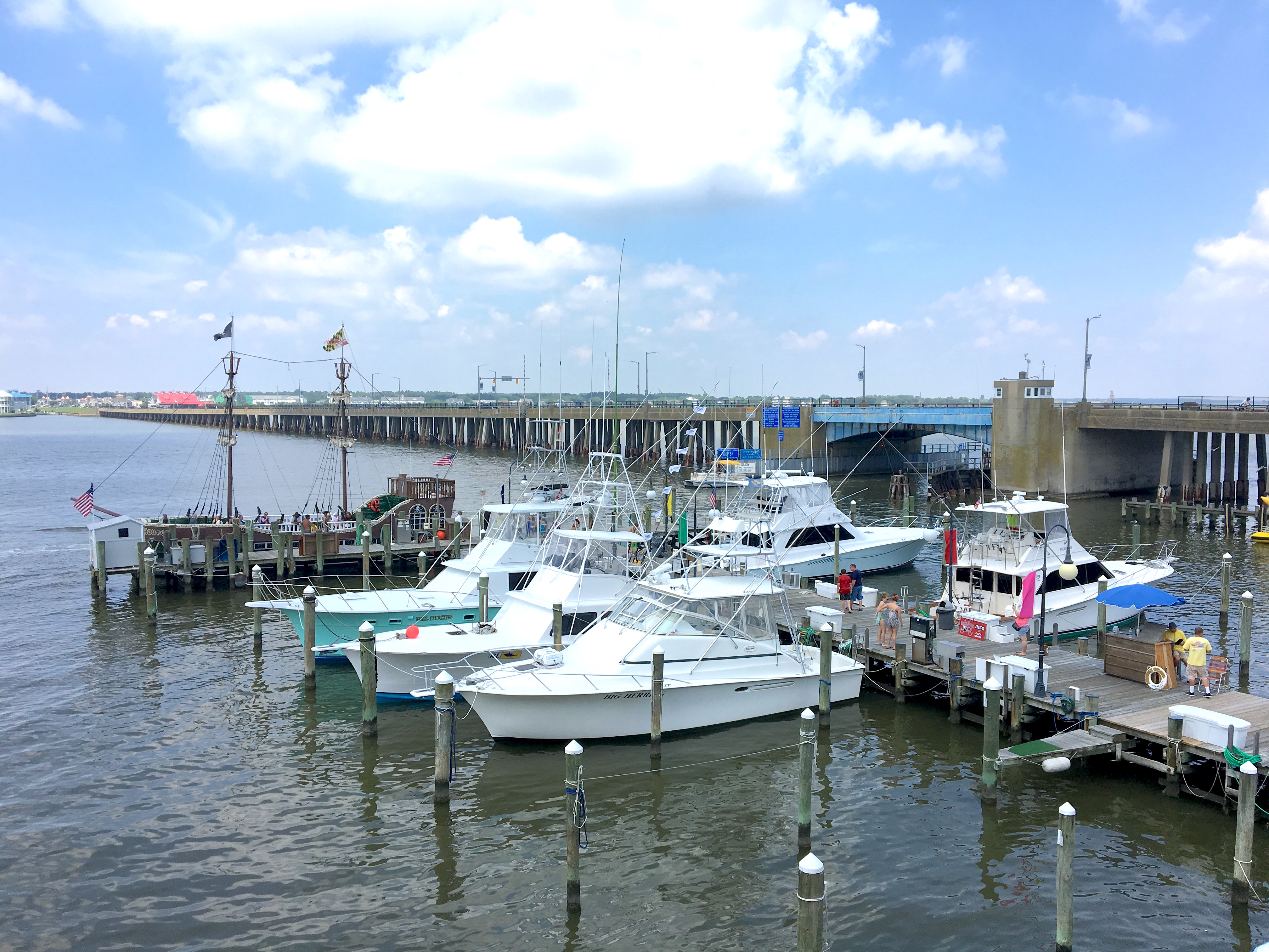View of the Talbot St. Pier with boats and the Buccaneer.