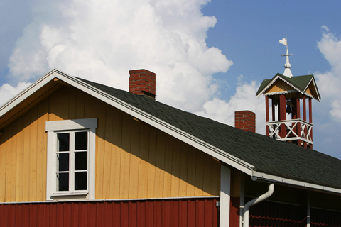 Good home maintenance begins at the top | A&A Seamless Gutters, LLC