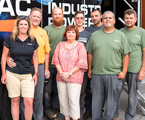 Group photo of Oakwood Electric & Generator staff in 2017